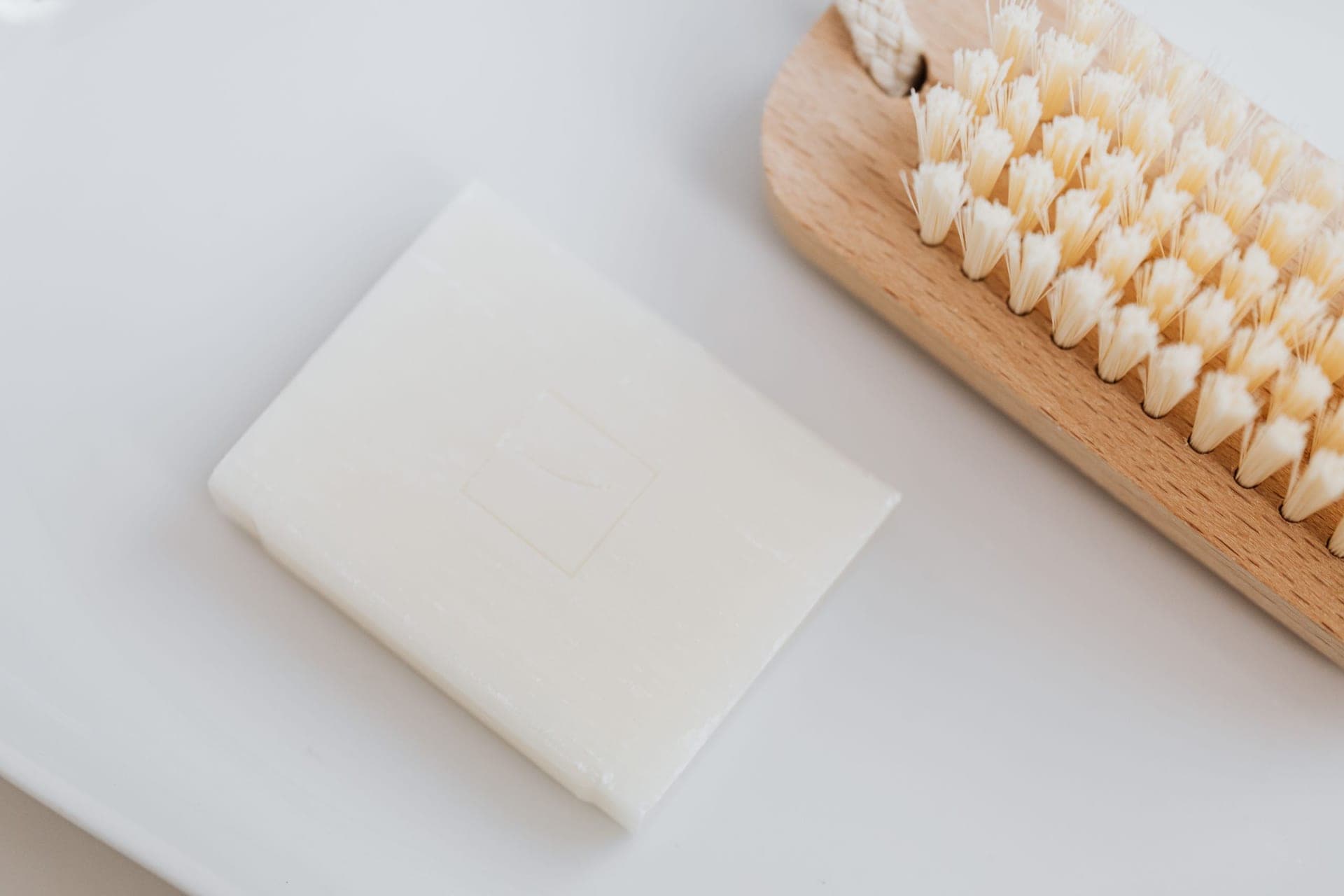 Sodium Lactate in Soap Making: How to Use It for Harder, Smoother Bars