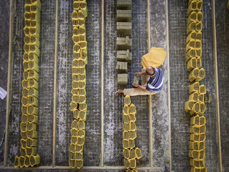 How to Make Activated Charcoal Soap (Cold Process Recipe)
