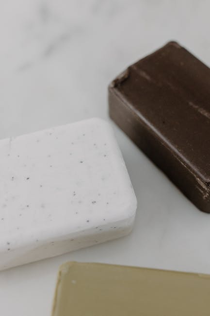 Vegan soap ingredients and oils used as palm-free alternatives